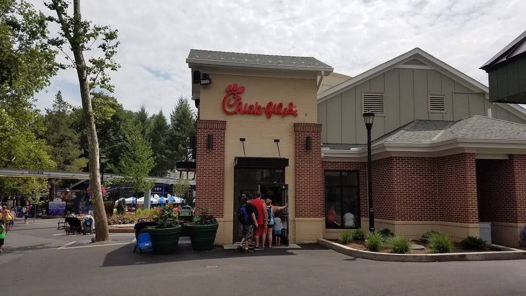 Chick-fil-A | restaurant | 300 Park Blvd, Founders Way, Hershey, PA 17033, USA | 7175083104 OR +1 717-508-3104