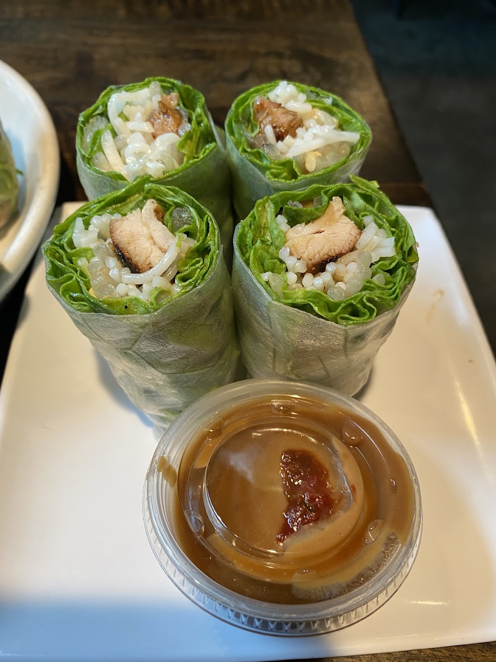 Magasin Vietnamese cafe | restaurant | 8312 Oak St, New Orleans, LA 70118, USA | 5043452695 OR +1 504-345-2695