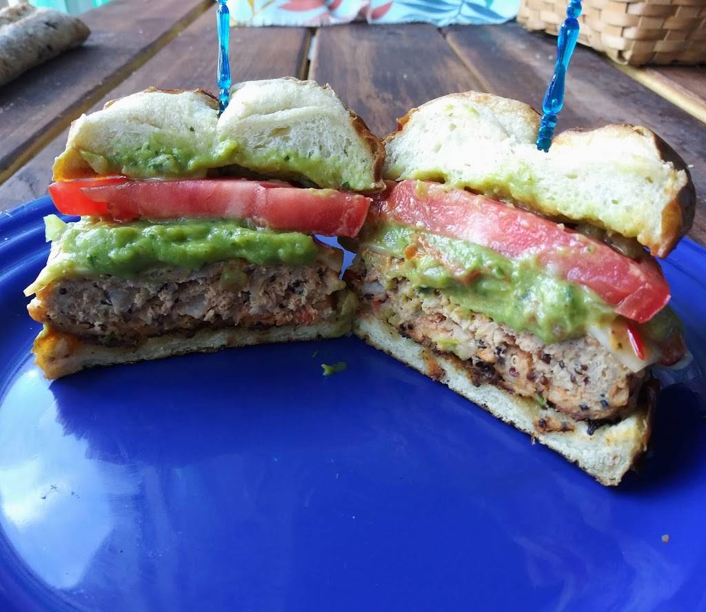 Quinoa-Connection | restaurant | 134 Hialeah Dr, Hialeah, FL 33010, USA | 3057047408 OR +1 305-704-7408