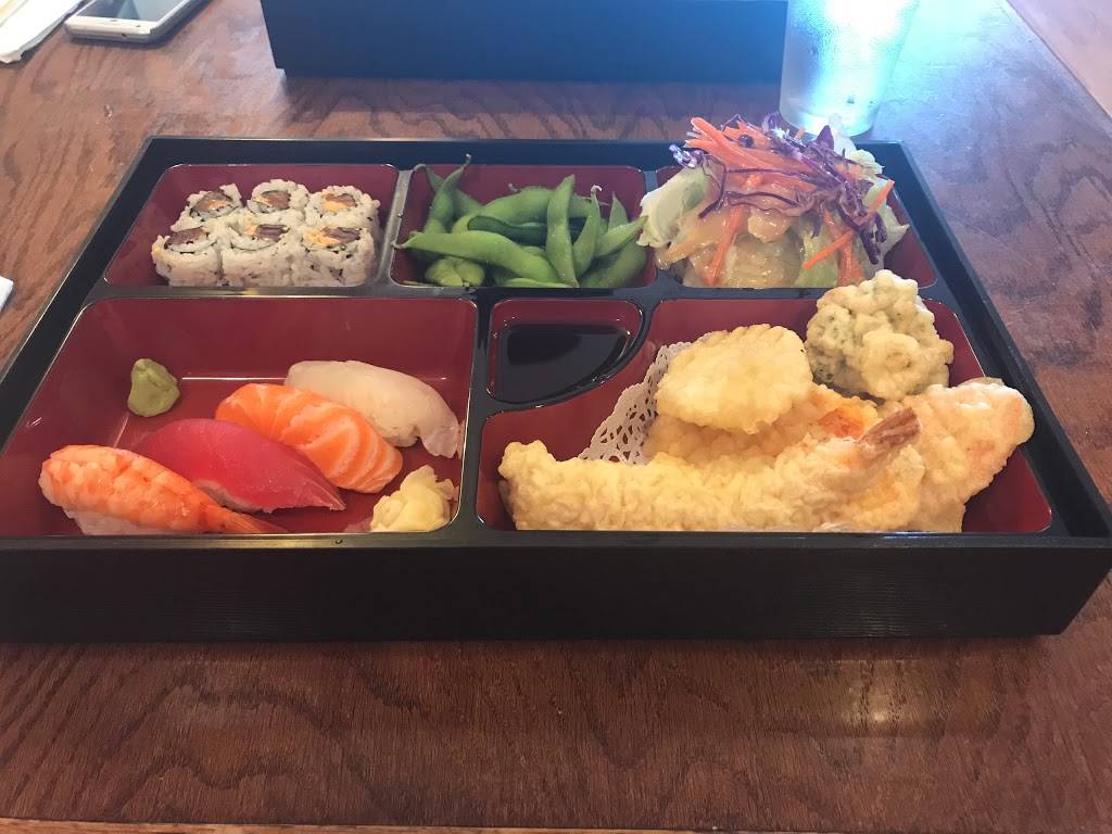 Samurai Sushi | restaurant | 43150 Broadlands Center Plaza, Broadlands, VA 20148, USA | 7037249696 OR +1 703-724-9696