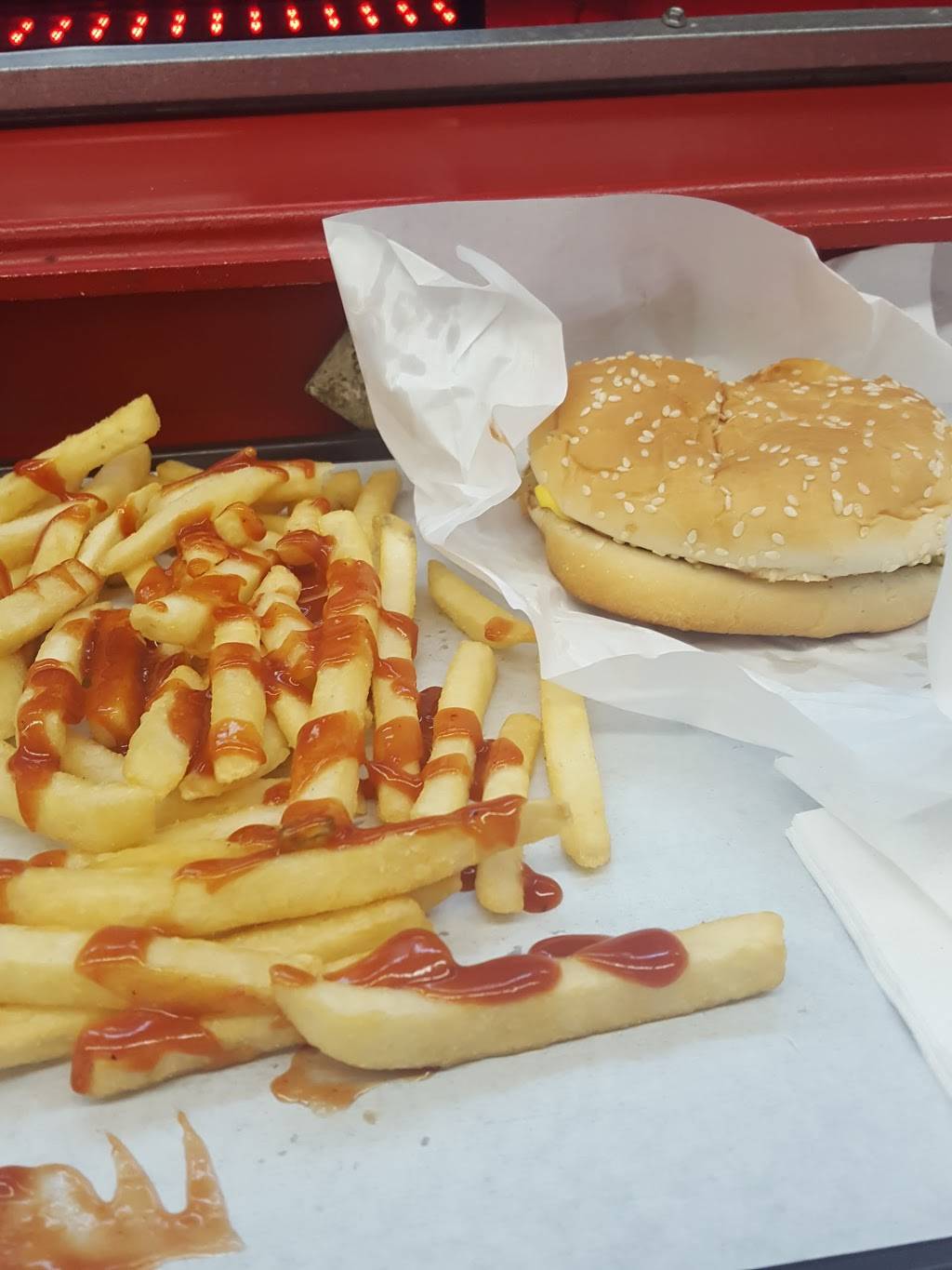 Rudys Grill | restaurant | 7509 W 63rd St, Summit, IL 60501, USA | 7085941600 OR +1 708-594-1600