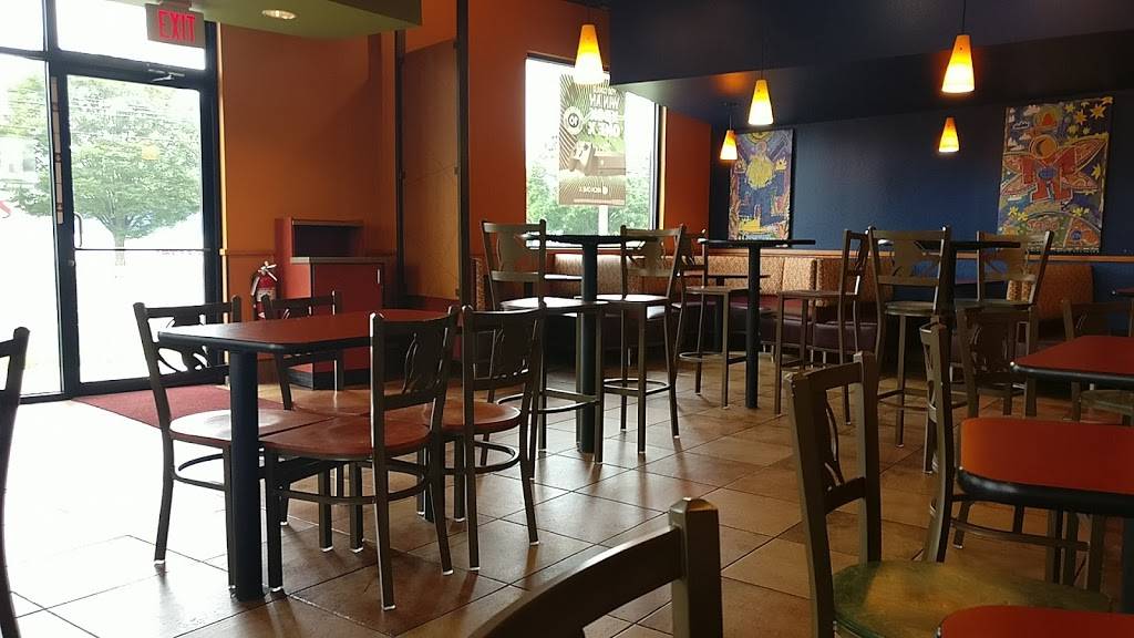 Taco Bell | meal takeaway | 2320 Dixwell Ave, Hamden, CT 06514, USA | 2032301844 OR +1 203-230-1844