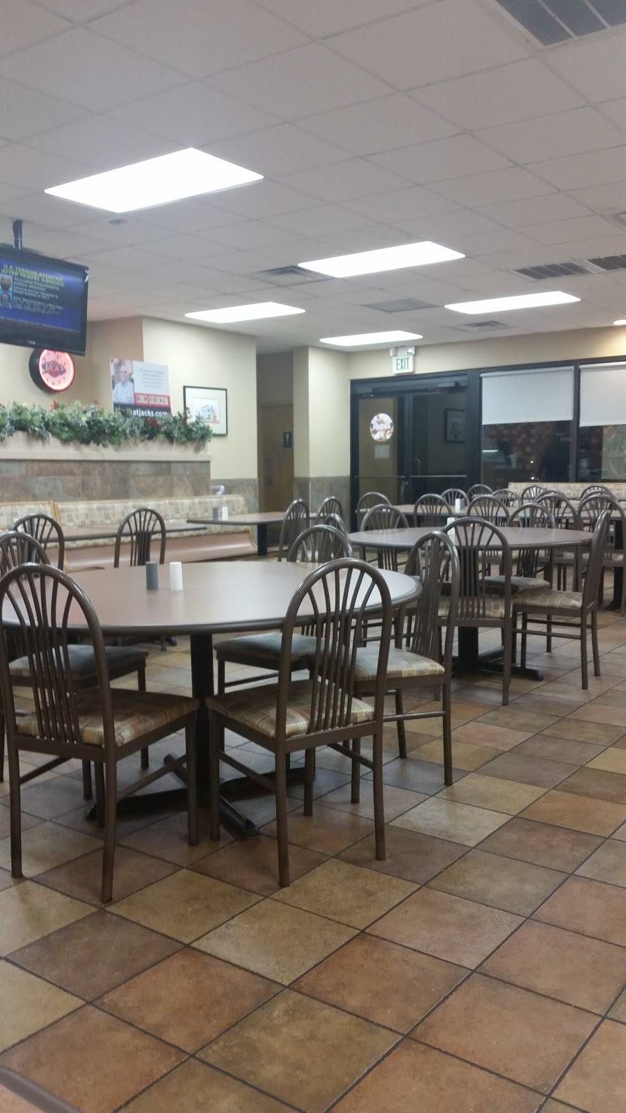 Jacks | restaurant | 303 9th Ave SW, La Fayette, AL 36862, USA | 3348648376 OR +1 334-864-8376