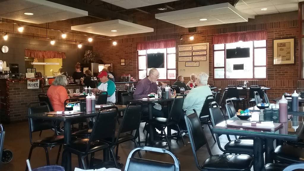 Lynns on First | restaurant | 180 N 1st St, Brighton, MI 48116, USA | 8102275284 OR +1 810-227-5284