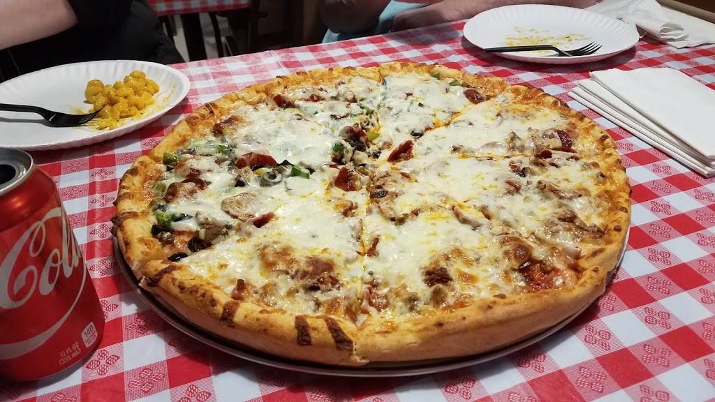 Papa Ray’s Pizza & Wings | restaurant | 1267 Shelby St, Indianapolis, IN 46203, USA | 3178203173 OR +1 317-820-3173