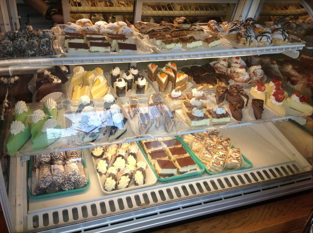 Vesuvios Pizzeria | restaurant | 4225 SE Federal Hwy, Stuart, FL 34997, USA | 7722883373 OR +1 772-288-3373