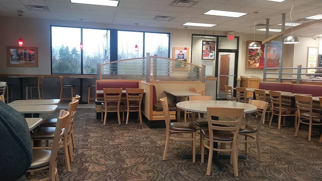Wendys | restaurant | 11 Alpine Dr, Batesville, IN 47006, USA | 8129342984 OR +1 812-934-2984
