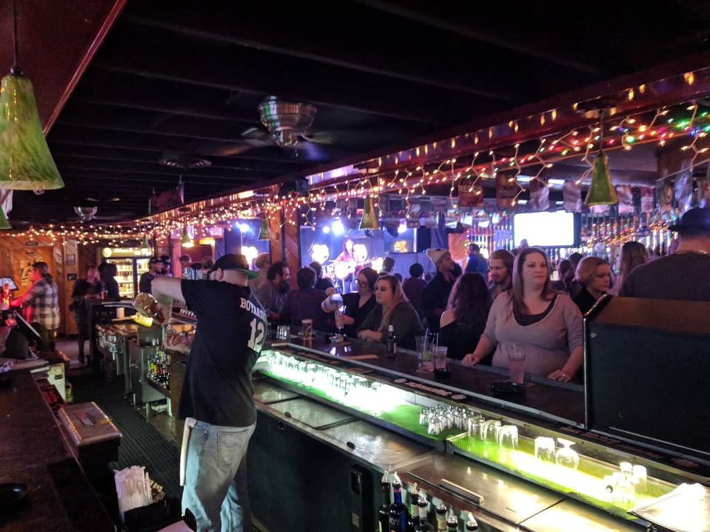 The V Spot Bar | restaurant | 906 Providence Rd, Scranton, PA 18508, USA | 5709637888 OR +1 570-963-7888