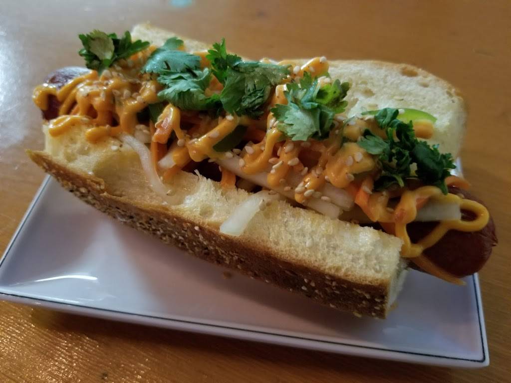 BierBrats | restaurant | 325 S Borchard Dr, Ventura, CA 93003, USA | 8056283912 OR +1 805-628-3912