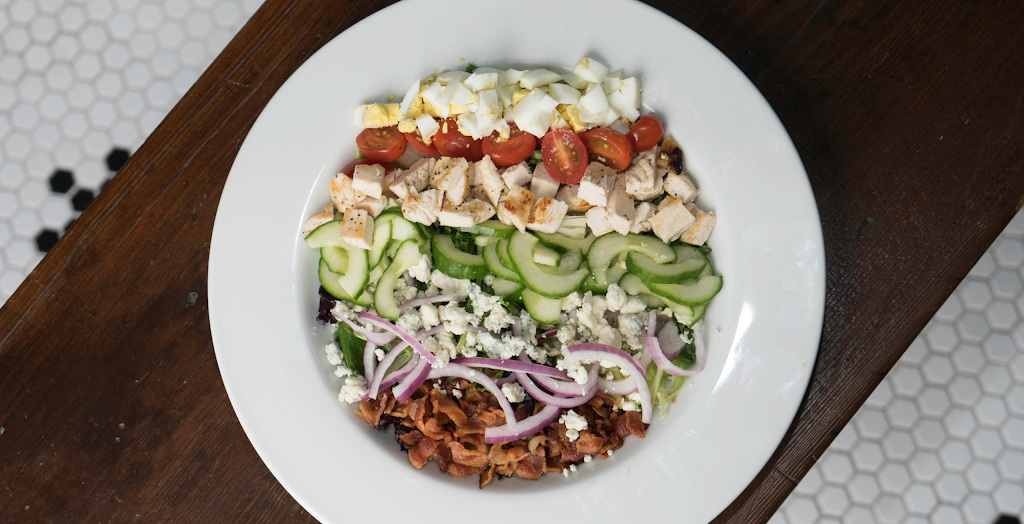 The Pike 40 | restaurant | 41010 National Rd, Belmont, OH 43718, USA | 7407820001 OR +1 740-782-0001