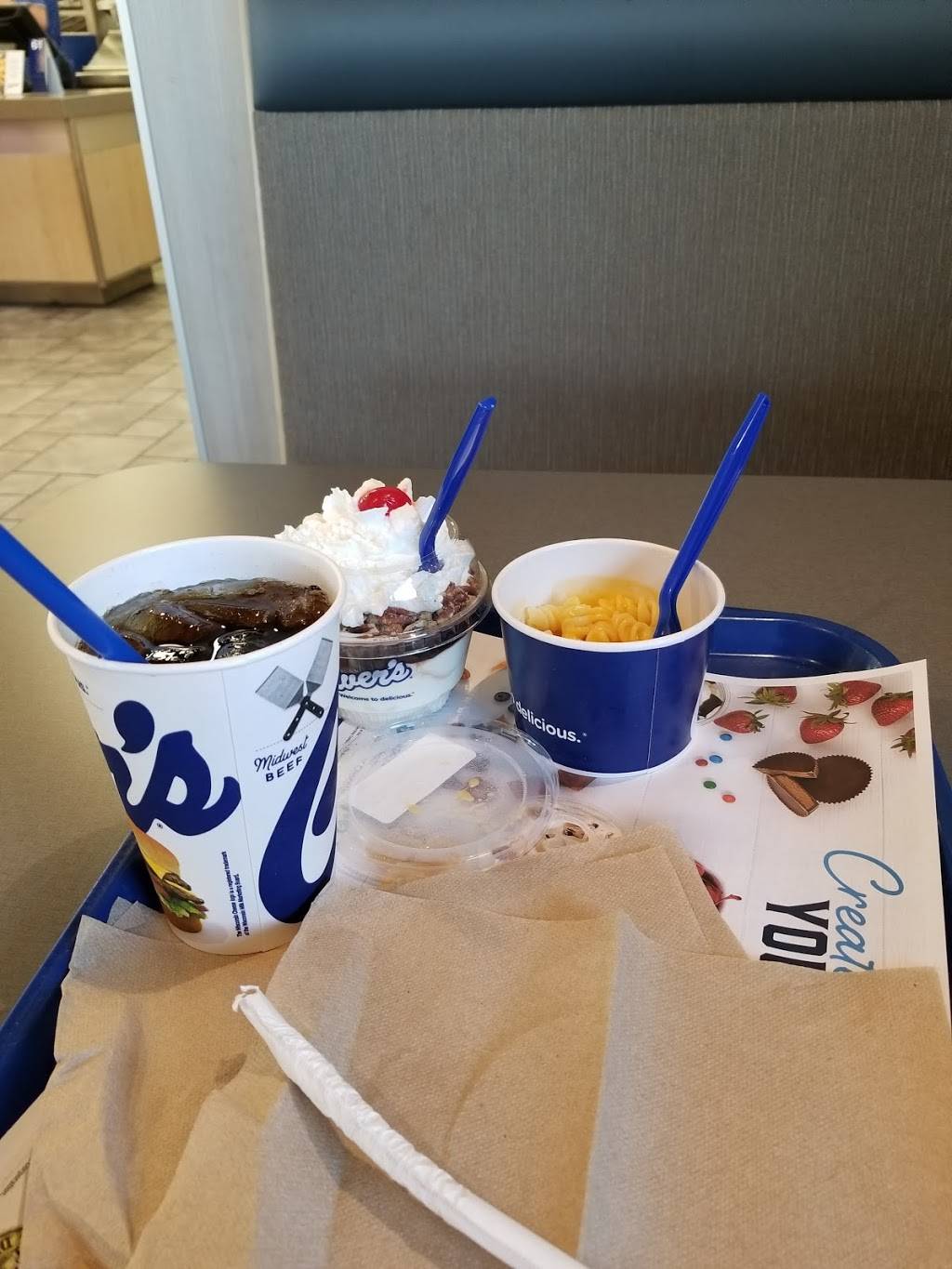 Culvers | restaurant | 1551 Madison Ave, Fort Atkinson, WI 53538, USA | 9205639000 OR +1 920-563-9000