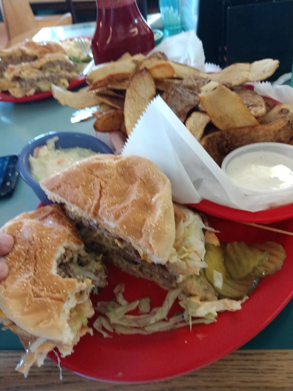 Nancys Northside Family Restaurant | restaurant | 930 Haugen Ave, Rice Lake, WI 54868, USA | 7152343441 OR +1 715-234-3441