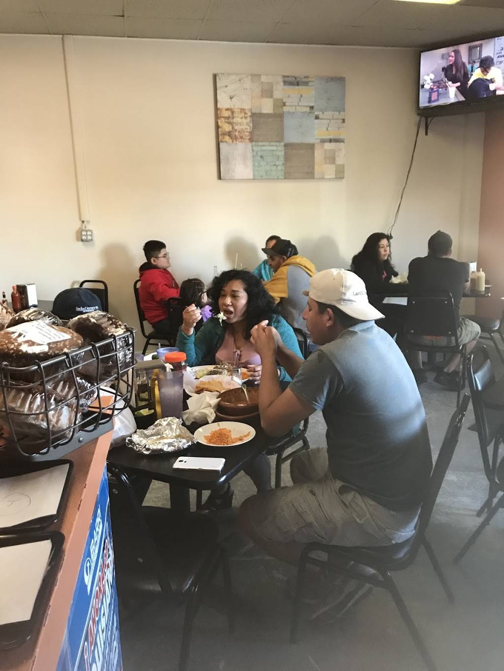 La Doña Restaurant | restaurant | 1221 Gardere Ln, Baton Rouge, LA 70820, USA | 2253025055 OR +1 225-302-5055