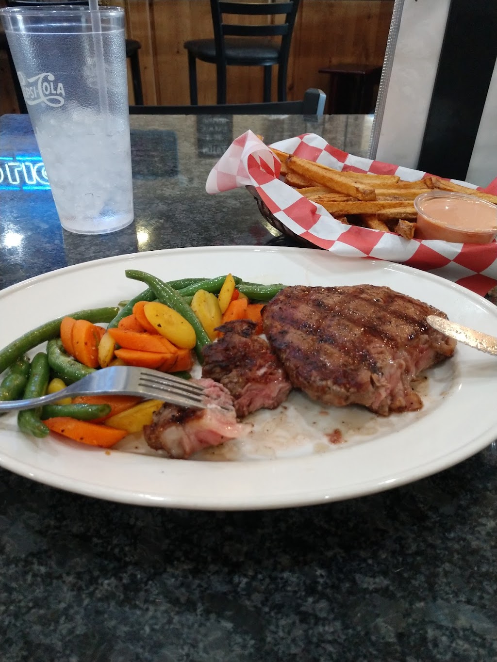 Hideout Steak House | restaurant | 8400 S Pariette Rd, Myton, UT 84052, USA | 4356463500 OR +1 435-646-3500