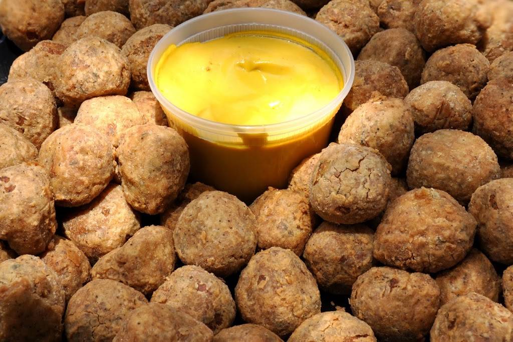 The Boudain Hut | restaurant | 5714 Gulfway Dr, Port Arthur, TX 77642, USA | 4099625079 OR +1 409-962-5079