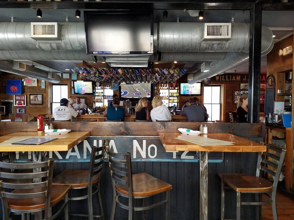 Rose Alley Ale House | restaurant | 94 Front St, New Bedford, MA 02740, USA | 5088585123 OR +1 508-858-5123