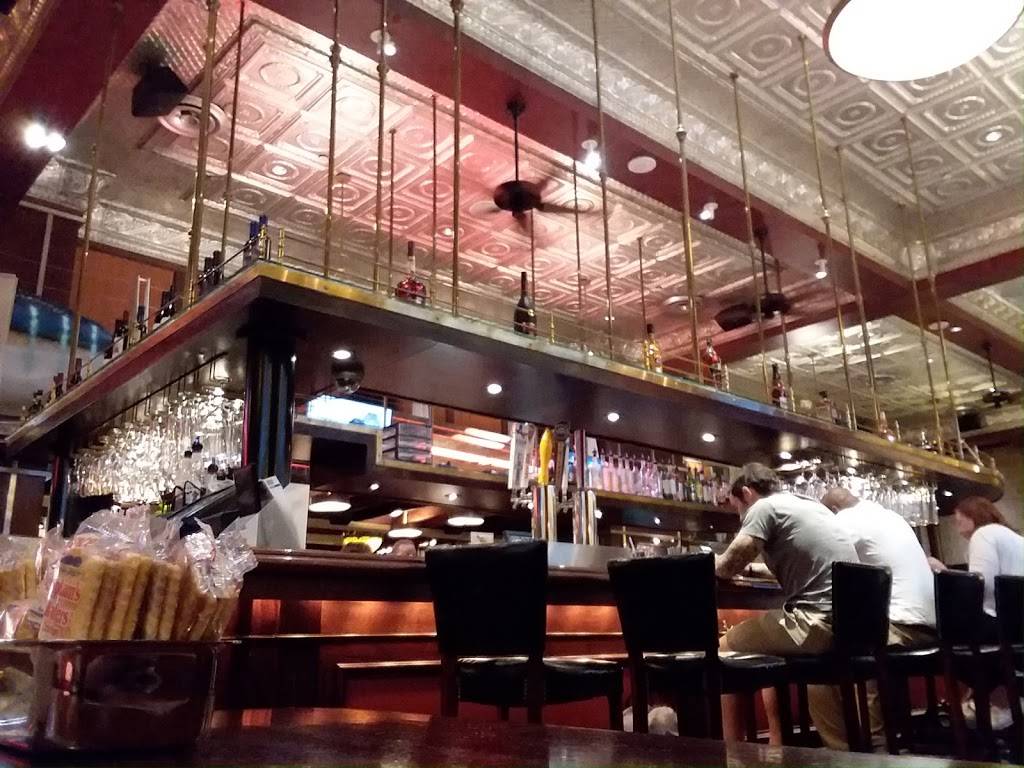 Pappadeaux Seafood Kitchen | restaurant | 2610 International Pkwy, Terminal A, Gate 25, Dallas, TX 75261, USA | 9726153508 OR +1 972-615-3508