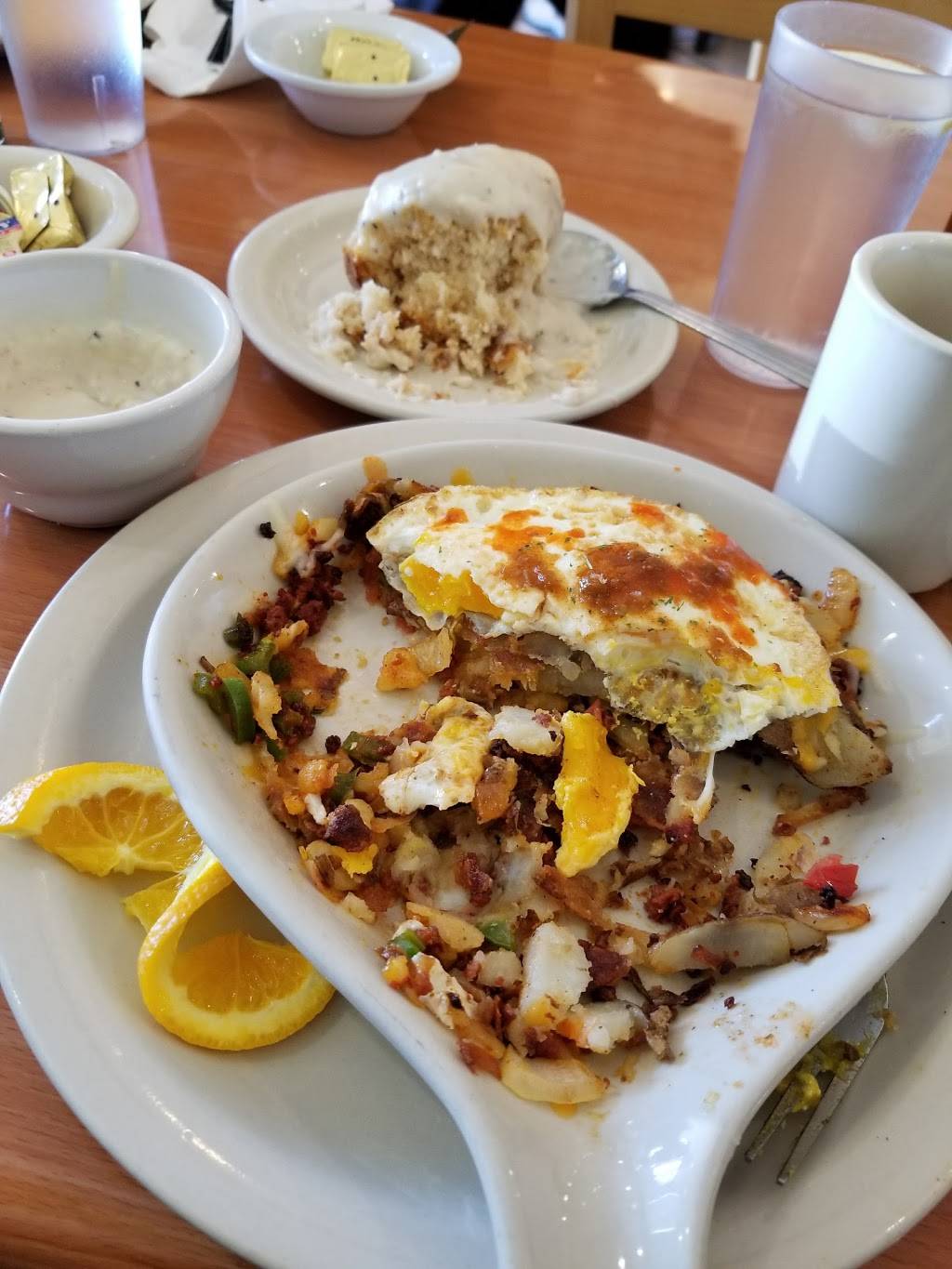 Golden Egg Cafe | restaurant | 1651 S Victoria Ave #120, Oxnard, CA 93035, USA | 8059856383 OR +1 805-985-6383