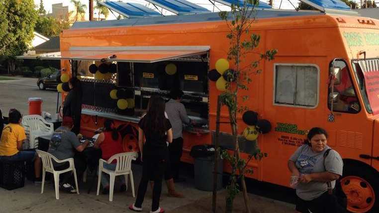 Tacos Radioactivos | restaurant | 101 E 15th St, Santa Ana, CA 92701, USA | 7146502777 OR +1 714-650-2777