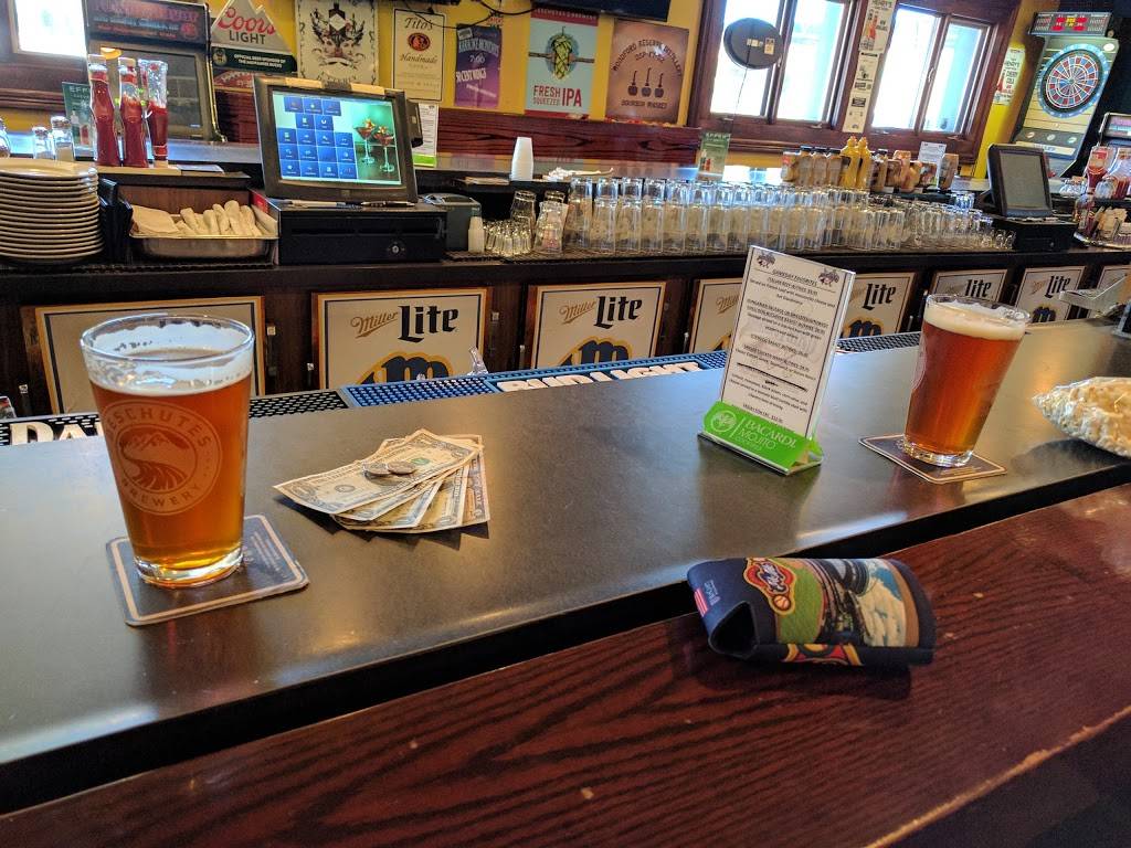 Rounding Third | restaurant | 6317 W Bluemound Rd, Milwaukee, WI 53213, USA | 4144751982 OR +1 414-475-1982