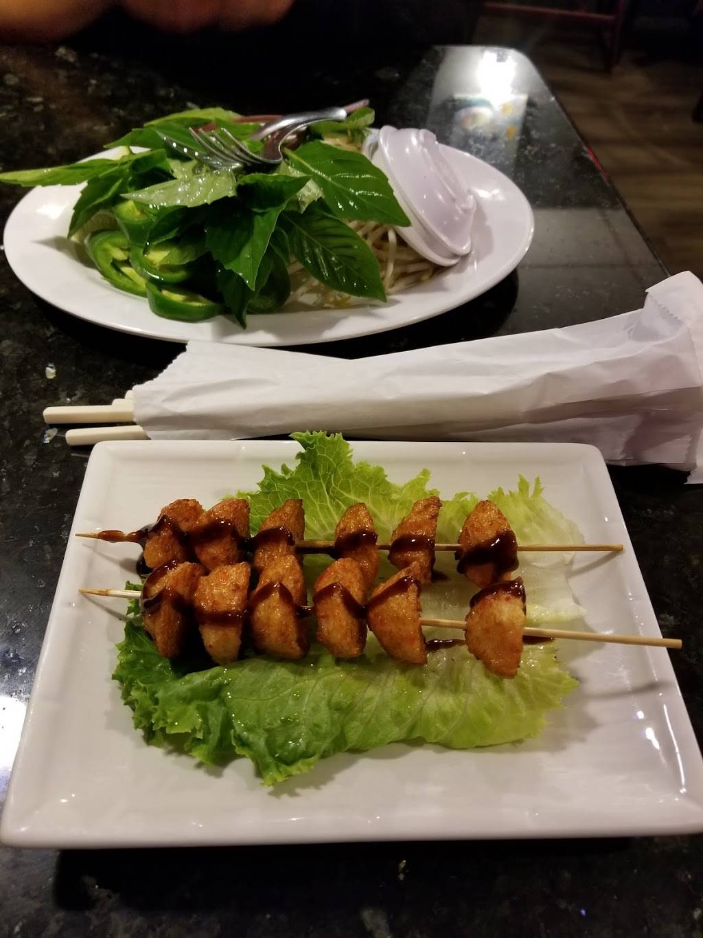 Pho 555 | restaurant | 1098 S Federal Blvd, Denver, CO 80219, USA | 3039361000 OR +1 303-936-1000