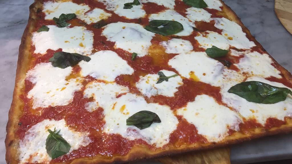 Sals Italian Restaurant & Pizzeria | restaurant | 1606 NJ-37 E, Toms River, NJ 08753, USA | 7329290777 OR +1 732-929-0777