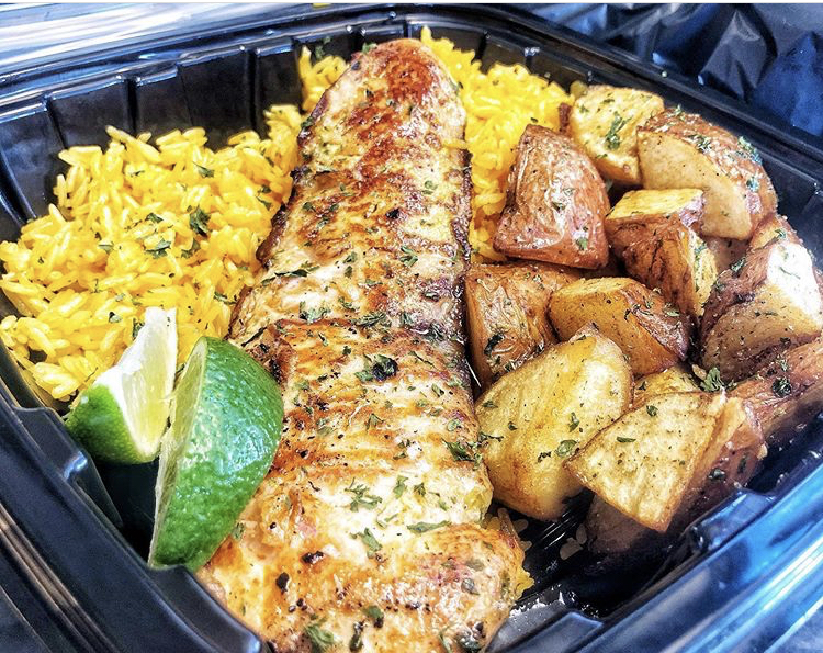 Vybe305 | restaurant | 486 NE 167th St, Miami, FL 33162, USA | 4438923305 OR +1 443-892-3305