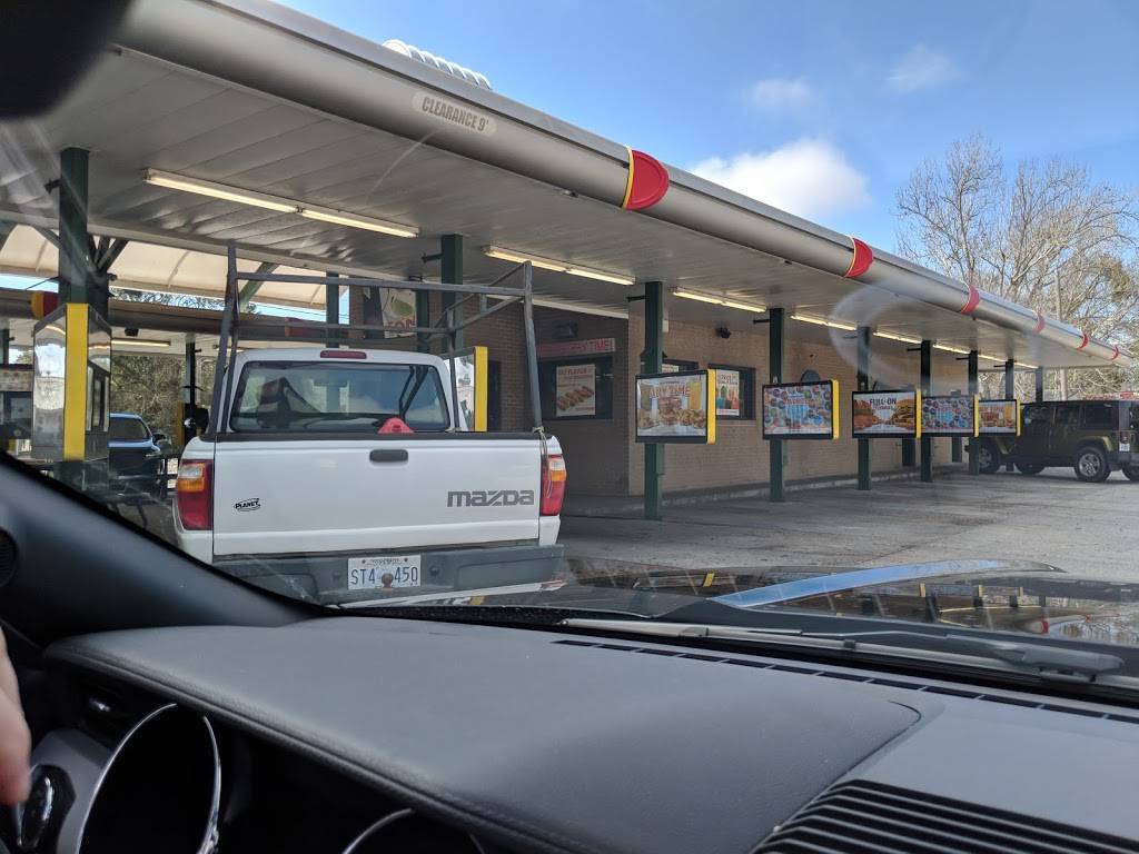 Sonic Drive-In | restaurant | 740 Bienville Blvd, Ocean Springs, MS 39564, USA | 2288728533 OR +1 228-872-8533