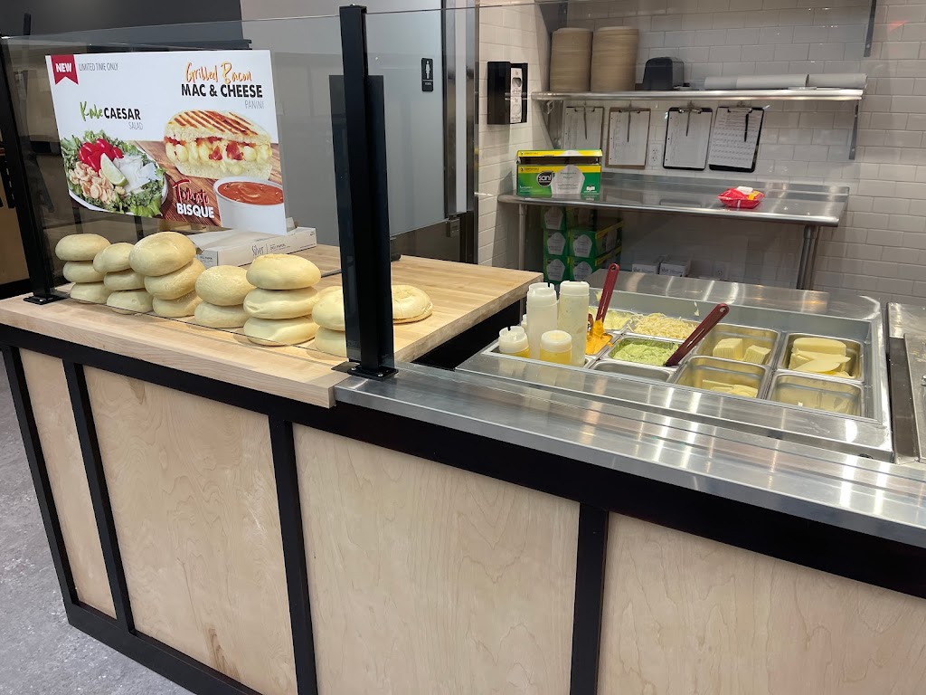 Hot Table | restaurant | 1445 New Britain Ave, West Hartford, CT 06110, USA | 9593334884 OR +1 959-333-4884