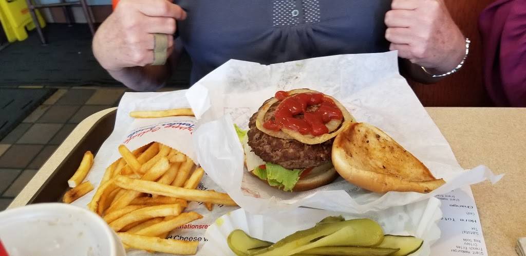 Nations Giant Hamburgers | restaurant | 5321 Hopyard Rd, Pleasanton, CA 94588, USA | 9254632388 OR +1 925-463-2388