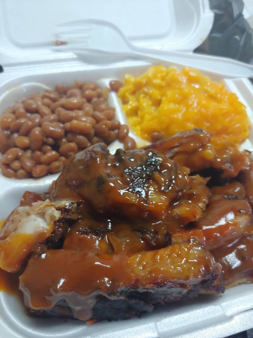 Petes Crazy Grill | restaurant | 2601 President Barack Obama Hwy, Riviera Beach, FL 33404, USA | 5618561294 OR +1 561-856-1294