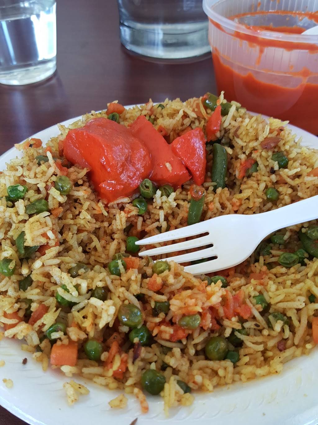 Indias Cafe & Kitchen | restaurant | 5549 Ridge Rd, Cleveland, OH 44129, USA | 4408427724 OR +1 440-842-7724