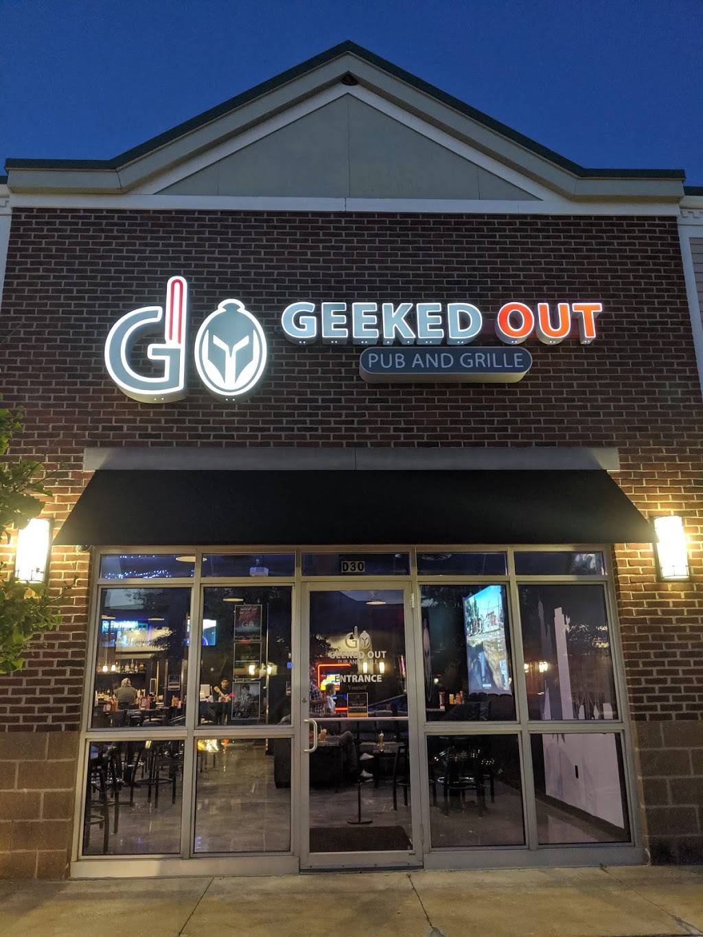 Geeked Out Pub and Grille | restaurant | 1439 Town Center Blvd, Brunswick, OH 44212, USA | 3307413377 OR +1 330-741-3377