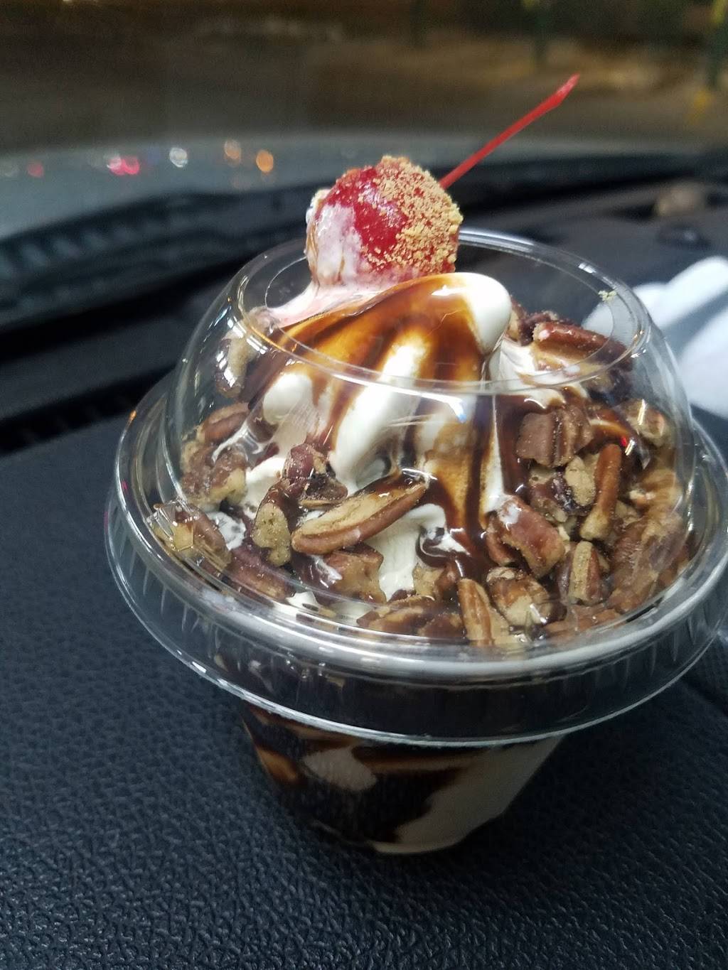 Sonic Drive-In | restaurant | 6523 San Pedro Ave, San Antonio, TX 78216, USA | 2103409549 OR +1 210-340-9549