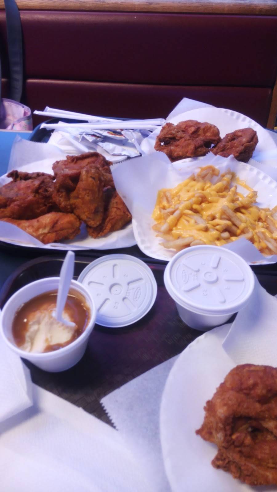 Crown Fried Chicken | restaurant | 443 Lincoln St, Worcester, MA 01605, USA | 5085950220 OR +1 508-595-0220