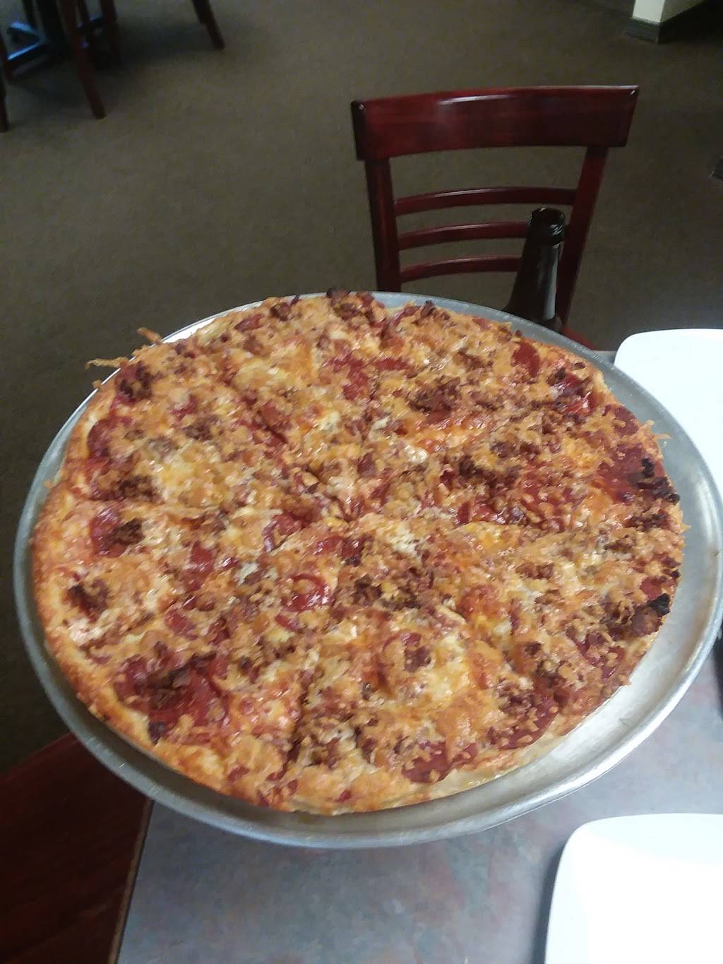 Wilton House of Pizza | restaurant | 28 Forest Rd, Wilton, NH 03086, USA | 6036542020 OR +1 603-654-2020