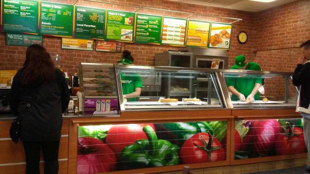 Subway | restaurant | 1522 West 26th St Unit No. 6 D, Erie, PA 16508, USA | 8143140656 OR +1 814-314-0656