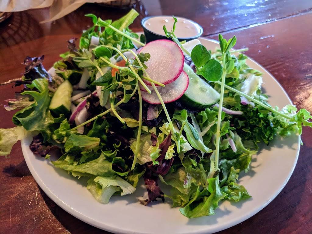 Twains Brewpub & Billiards | restaurant | 211 E Trinity Pl, Decatur, GA 30030, USA | 4043730063 OR +1 404-373-0063