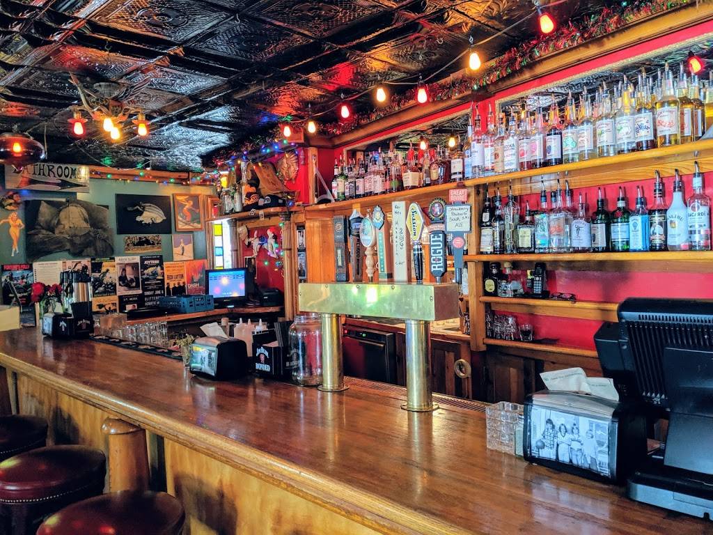 Skyway Bar & Grill | restaurant | 71545 E US-26, Zigzag, OR 97049, USA | 5036223775 OR +1 503-622-3775