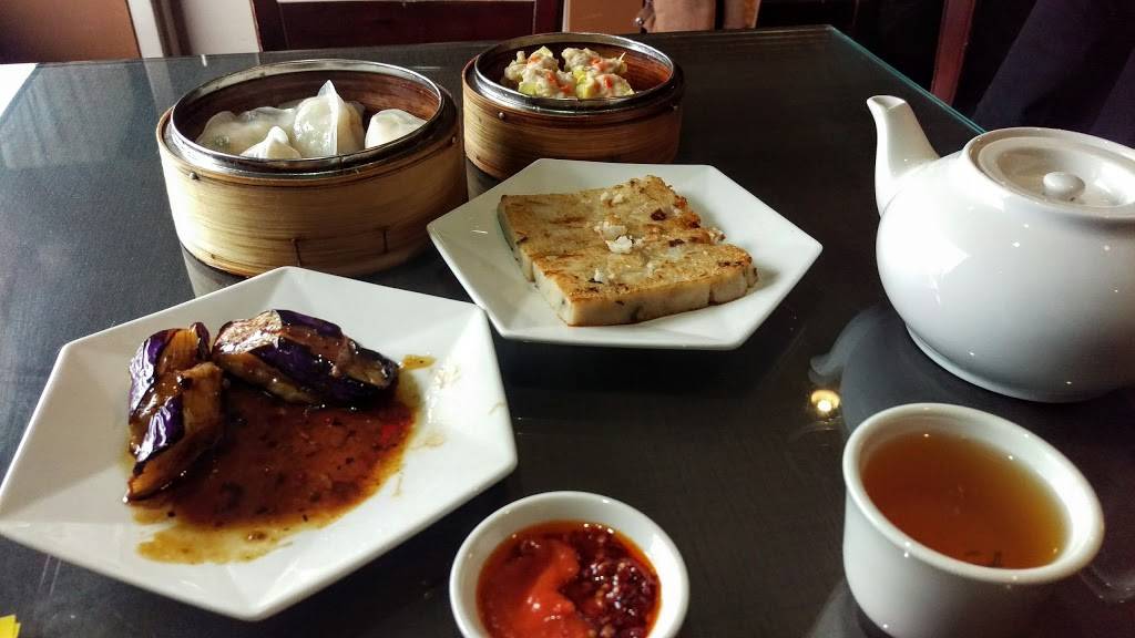 Cameron Chinese Restaurant | restaurant | 19 Cameron St S, Kitchener, ON N2G 3N1, Canada | 5195763030 OR +1 519-576-3030