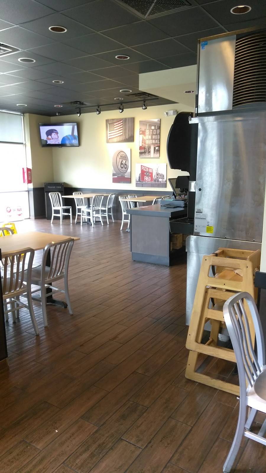 Pizza Hut | meal takeaway | 10911 Raven Ridge Rd Unit 111, Raleigh, NC 27614, USA | 9198477737 OR +1 919-847-7737