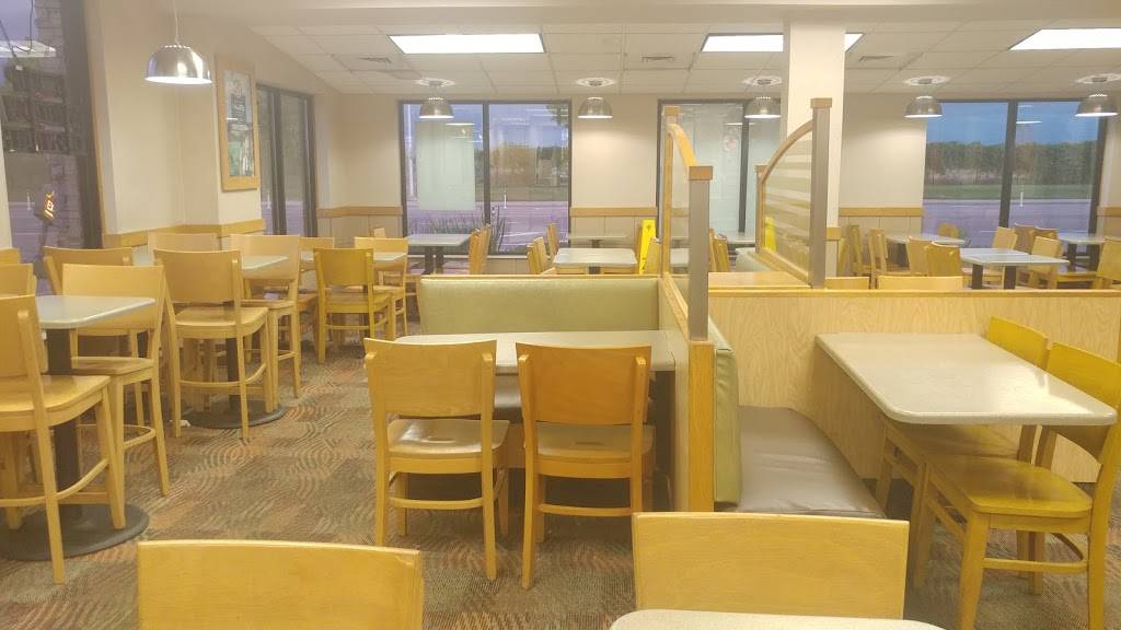 Wendys | restaurant | 6601 E Jefferson Ave, Detroit, MI 48207, USA | 3132590109 OR +1 313-259-0109