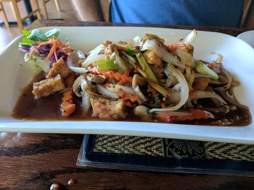 Sweet Basil Thai Bistro | restaurant | 1800 S Loop 288 #224, Denton, TX 76205, USA | 9404846080 OR +1 940-484-6080