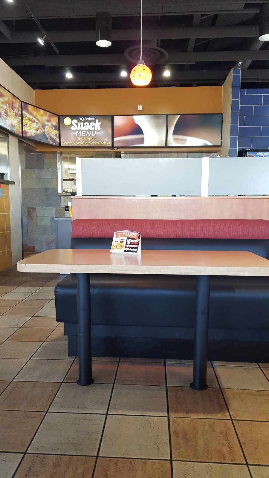 Dairy Queen Grill & Chill | restaurant | 240 E Lake Mead Pkwy, Henderson, NV 89015, USA | 7025588221 OR +1 702-558-8221