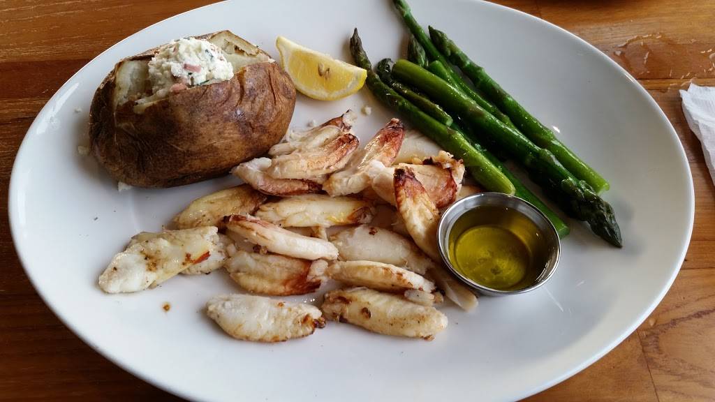 Harbor Lights | restaurant | 2761 Ruston Way, Tacoma, WA 98402, USA | 2537528600 OR +1 253-752-8600