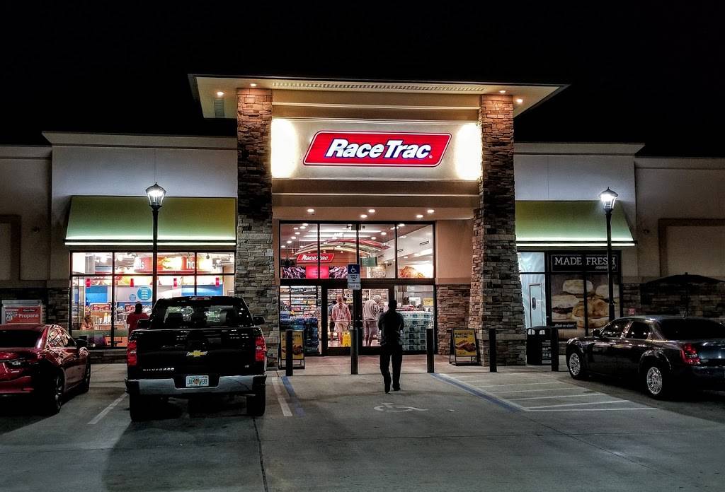 RaceTrac | bakery | 1450 Hypoluxo Rd, Lantana, FL 33462, USA | 5615880851 OR +1 561-588-0851