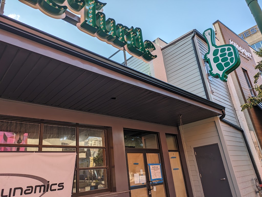 The Greene Turtle Sports Bar & Grille | restaurant | 319 York Rd, Towson, MD 21204, USA | 4439914466 OR +1 443-991-4466