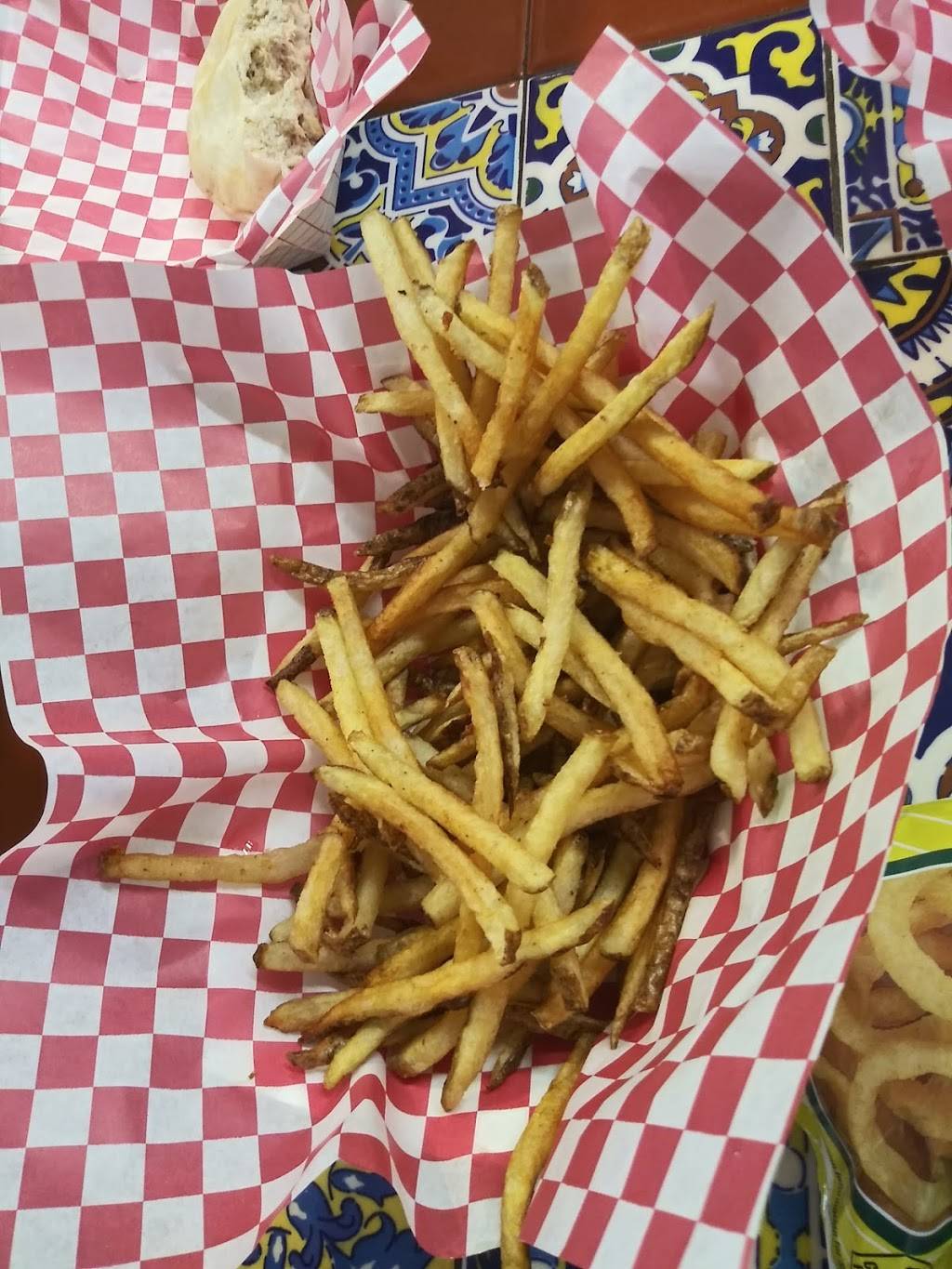 Caseys | restaurant | 53 N Jackson St, Winder, GA 30680, USA | 6785491659 OR +1 678-549-1659