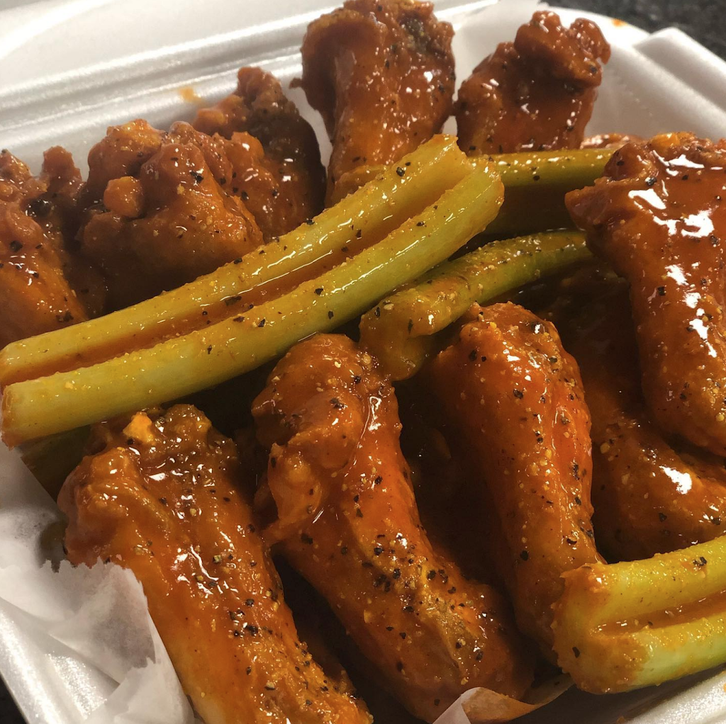 DeeOs Seafood Midtown | restaurant | 711 E Pkwy S, Memphis, TN 38104, USA | 9019070245 OR +1 901-907-0245