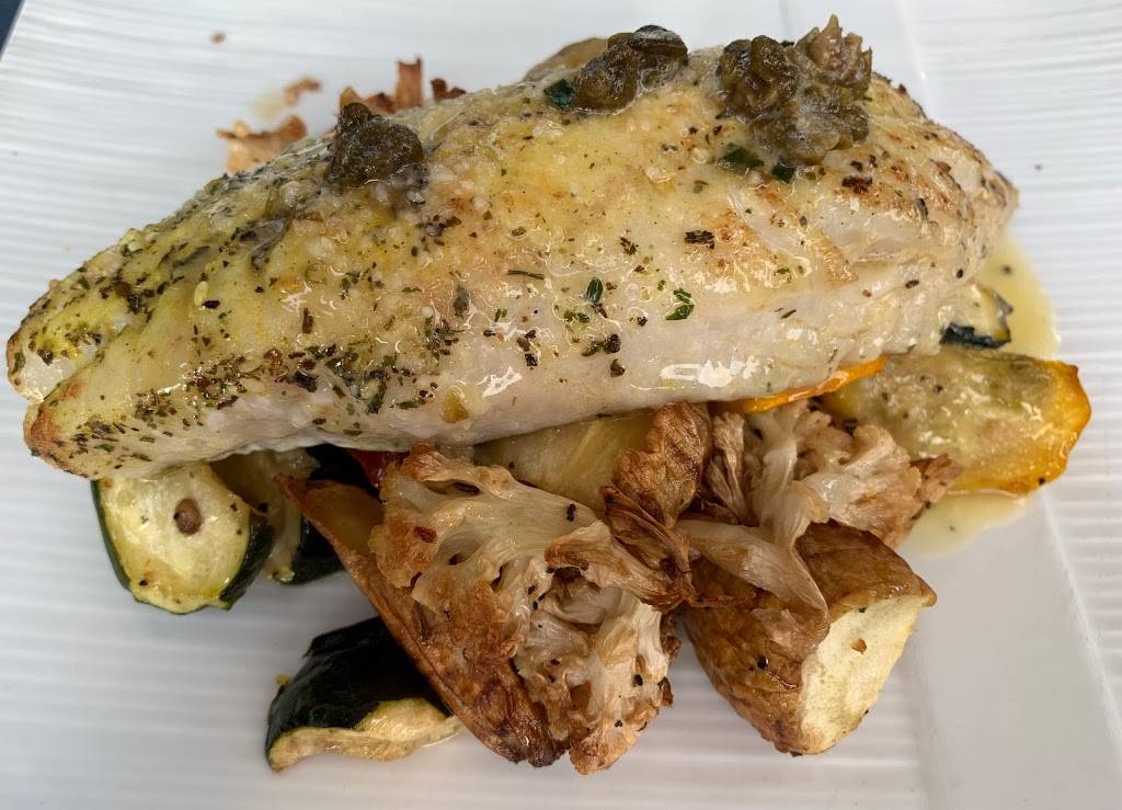 Capers Tap House | restaurant | 28 Bridge Street, Campbellford, ON K0L 1L0, Canada | 7056535262 OR +1 705-653-5262